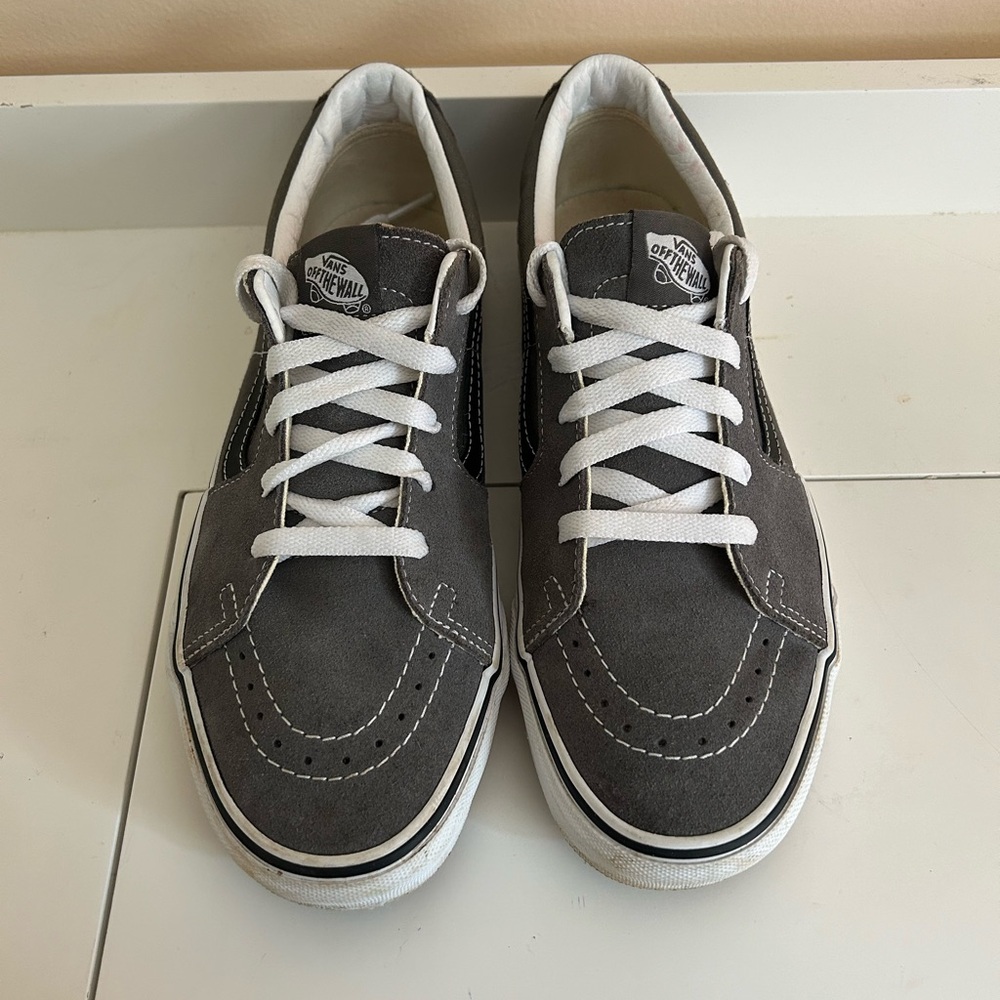 Vans- Classic Gray/Black - Picture 3 of 8
